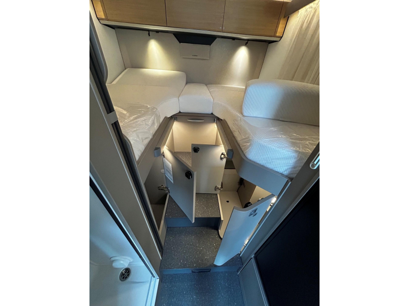 Adria Compact Select DL Grote koelkast, Luifel  foto: 19