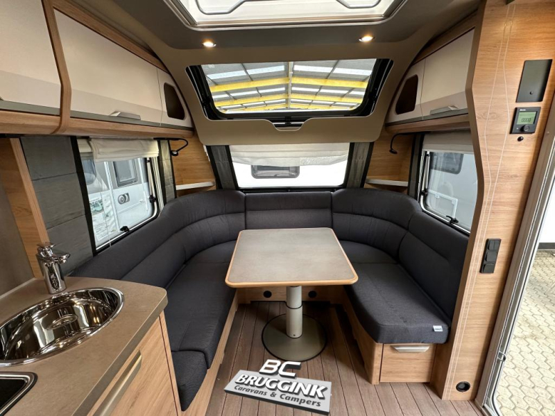 Knaus Sudwind Black Selection 500 UF Foto: 2