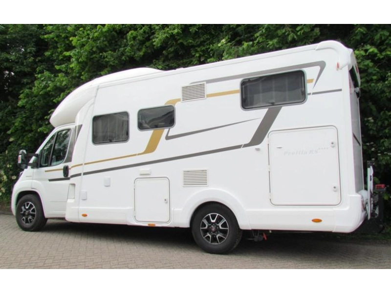 Eura Mobil Profila RS 695 EB lengtebed,hefbed,aut  foto: 10