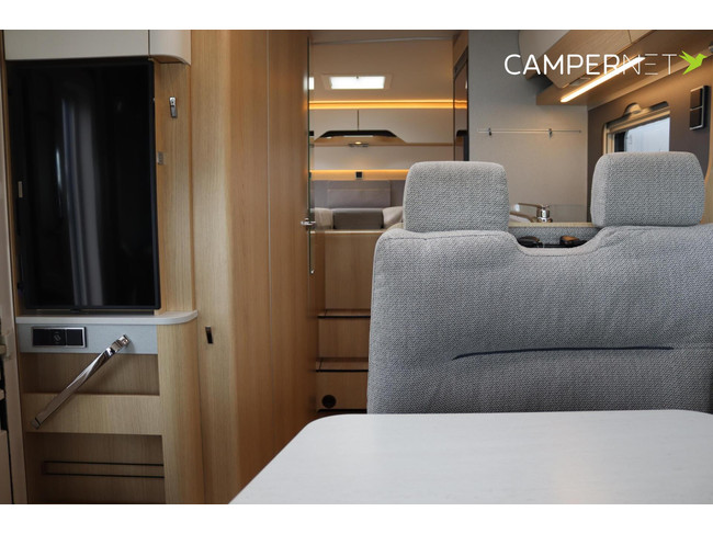 Hymer BMC-I 600 White Line 177cv Autom&aacute;tico | Cama abatible | Camas longitudinales | Control de crucero adaptativo | Chasis SLC | Ventilaci&oacute;n de inodoro SOG | Doble vivienda foto: 9