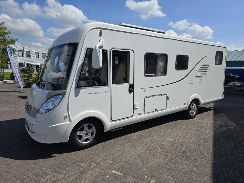 Hymer B678 B.J. 2011  foto: 2