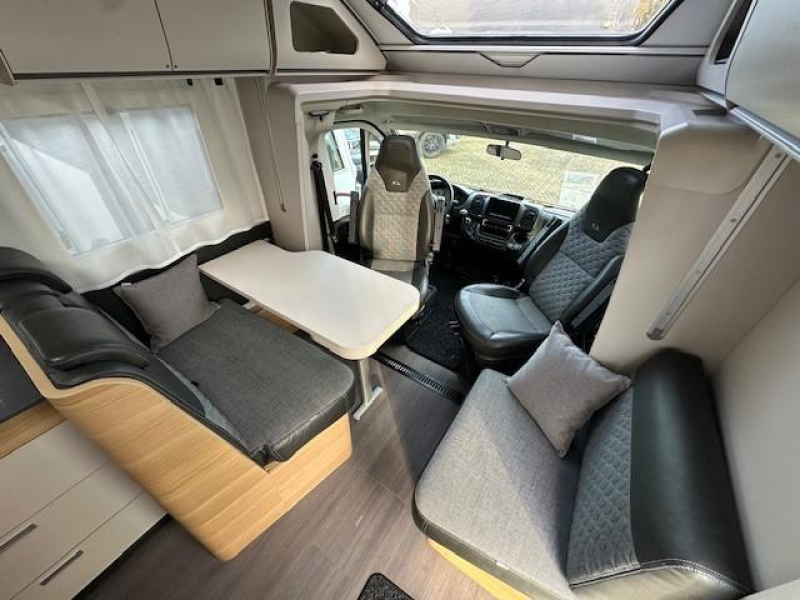 Adria Matrix Axess 650 SL - NIEUWSTAAT - HEFBED  foto: 6