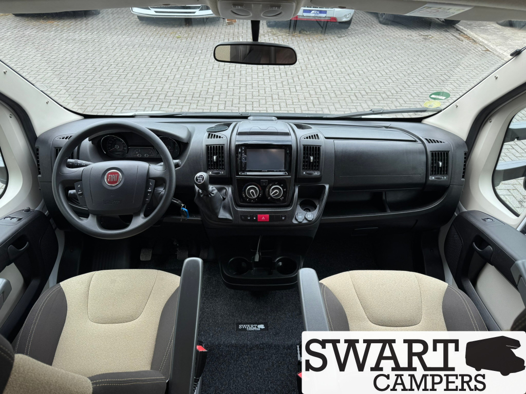 Weinsberg CaraLoft 650 MF, cama francesa 130 CV foto: 8