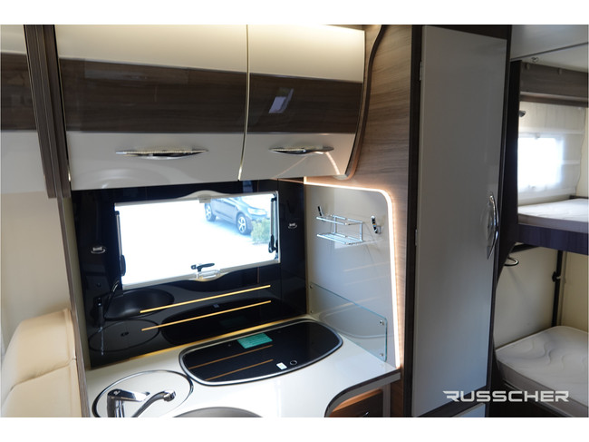 McLouis 822 G CARAT 160Pk Aut. | 6-Persoons | Maxxfan | Trekhaak foto: 11