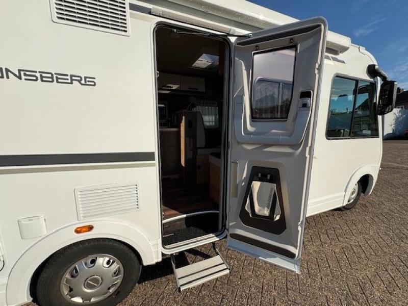Weinsberg CaraCore 650 MF Klimaanlage, 180 PS, 5 Personen Foto: 6