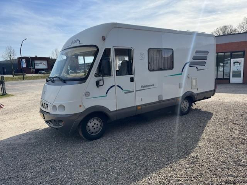 Hymer B584 intergraal camper B584  foto: 3