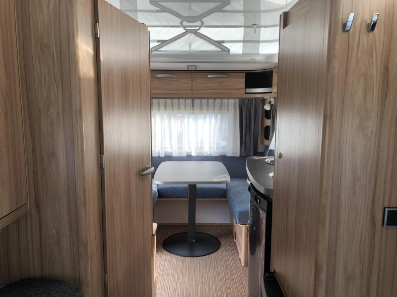 Eriba Feeling 470 I am for rent! photo: 4