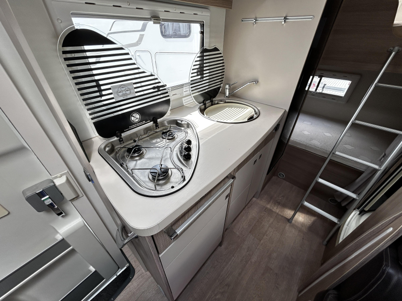 Chausson Flash 646 C Alkoven/2017/Euro-6/6.20M! Foto: 10