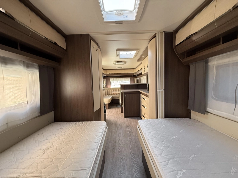 Hobby Prestige 620 CL Top conditie | Compleet  foto: 6