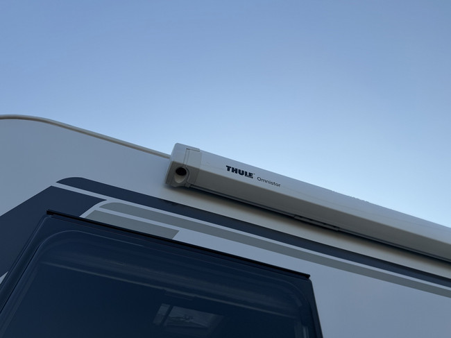 Weinsberg CARAHOME 700 DG / Stockage gratuit photo : 4