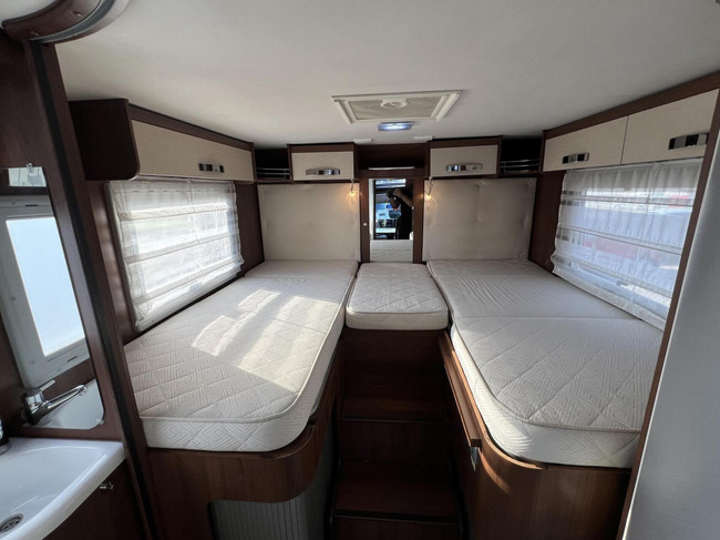 Mc Louis TANDY 673 met lengtebedden euro 5 foto: 11