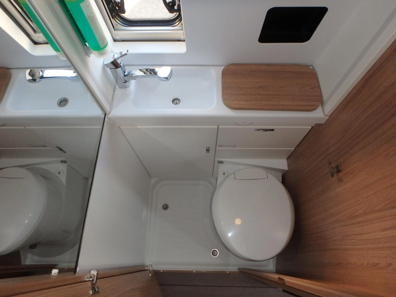 Weinsberg CaraBus 600 ME FIRE EDITION foto: 22