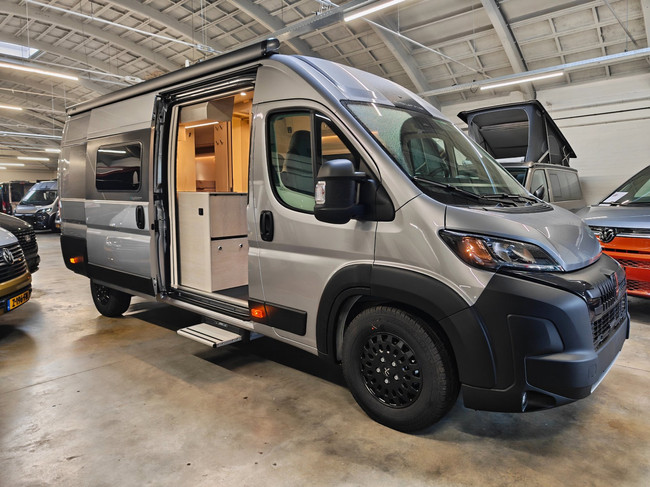 tourne mobil 6.4 Cruise 140PK Automaat - ALL SEASON foto: 7