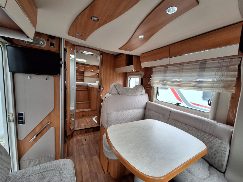 Hymer Tramp CL -2 APARTE BEDDEN+HEFBED  foto: 7