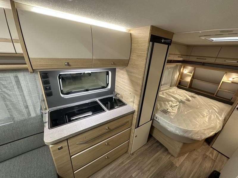 Fendt Bianco Selection 465 SFB + 1700KG+ Almeria+ €2000  foto: 10