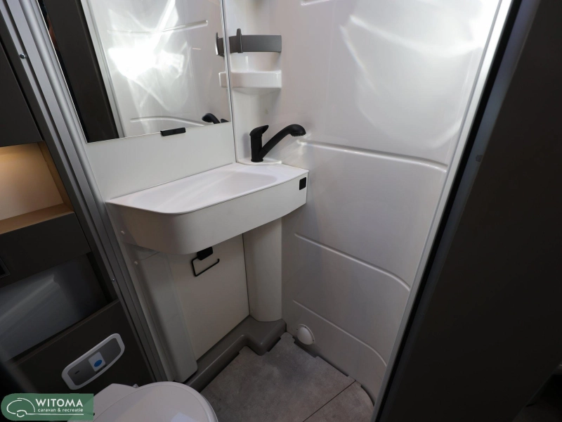 Hymer GT-S 600 NATUURLIJK BIJ WITOMA  foto: 15
