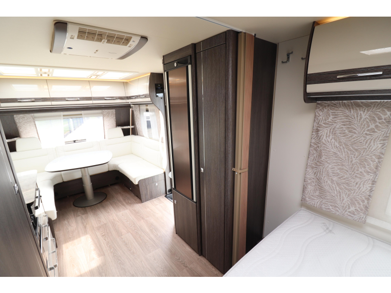 Fendt Diamant 560 SF Mover/ Toldo/ Aire acondicionado/ COMPLETO foto: 18