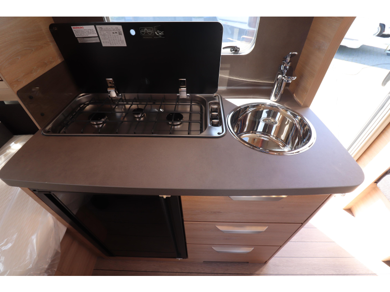 Knaus Sudwind Black Selection 460 EU Gas Campovolo 231 photo: 9