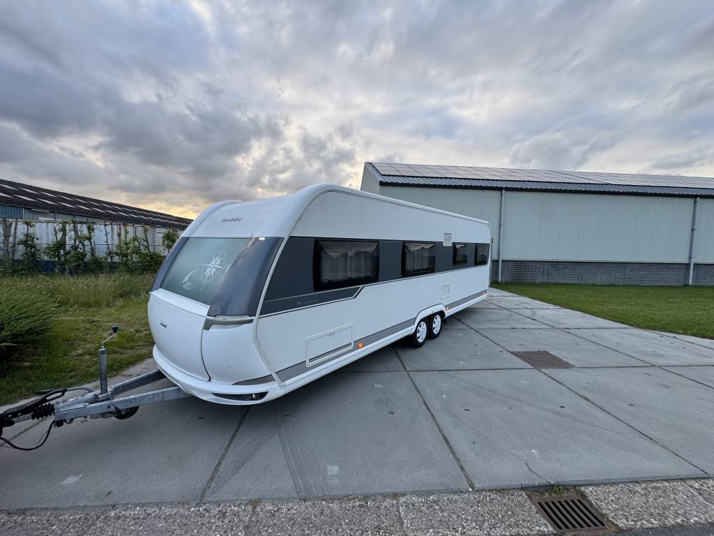 HOBBY 720 UKFE foto: 1