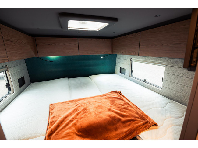 Niesmann+Bischoff Ismove 6.9E Autom&aacute;tico foto: 17