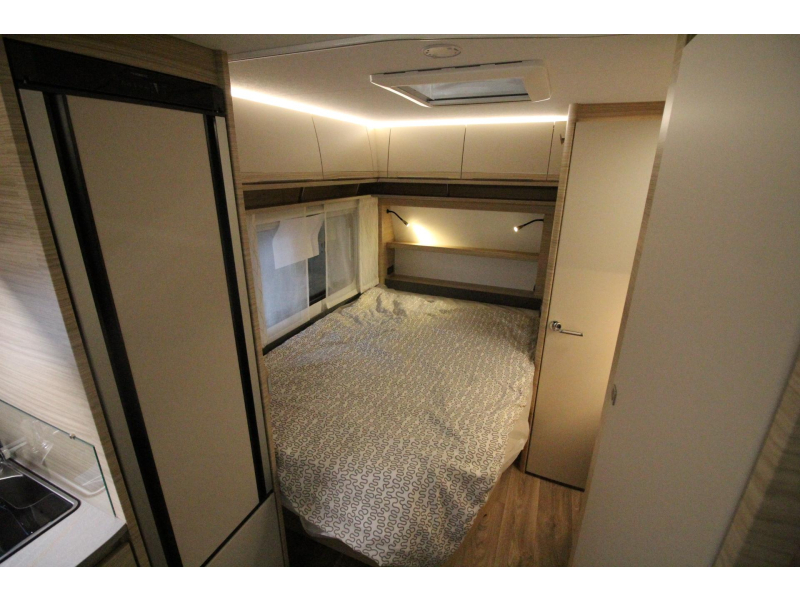 Fendt Bianco Selection 465 SFB Model 2026  foto: 8