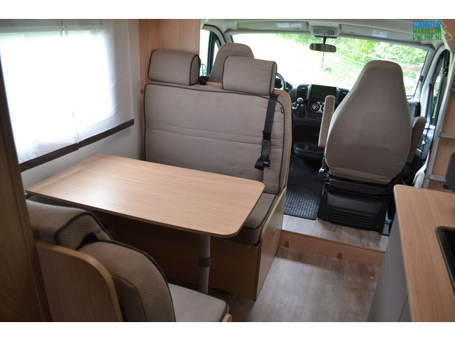 LMC Tourer 690G foto: 9