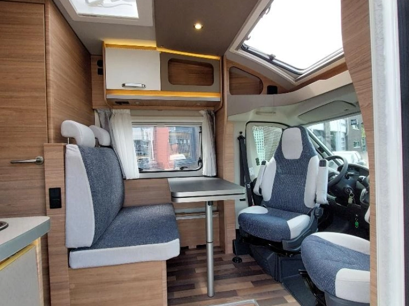 Weinsberg CaraLoft 650 ME 9-Gang-Automatik! Foto: 20