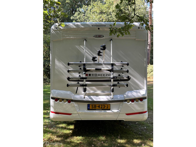 LMC Breezer H737 G Fiat 2.3 150pk Euro 6 | Enkele-bedden | Hefbed | Aparte douche/ wc | XXL Garage | Camera | Fietsendrager | 63dkm foto: 7
