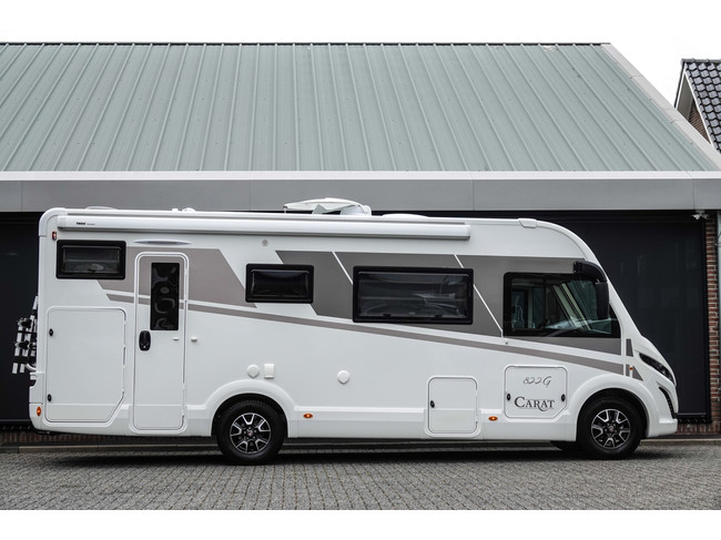 McLouis Carat 822 G | 2.3 160Hp | 6-Person Integral photo: 2