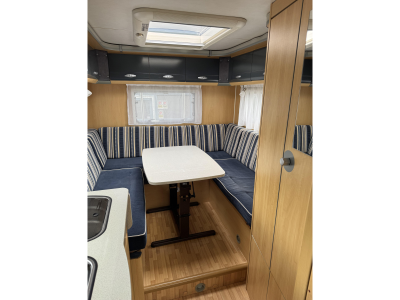 Dethleffs Globebus 3 T Ruimer rondzit  foto: 16