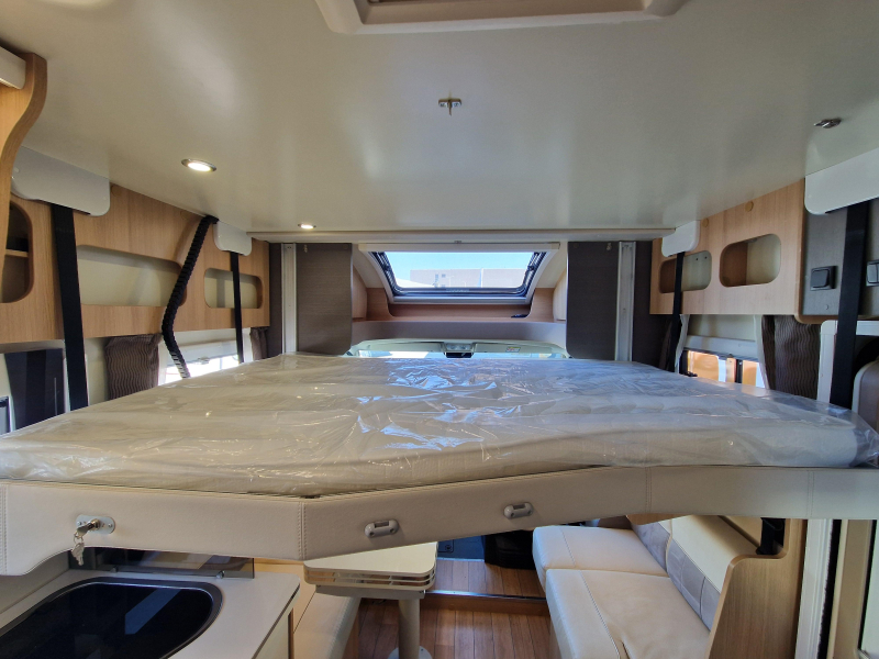 McLouis Sovereign 470 Face to face  foto: 15