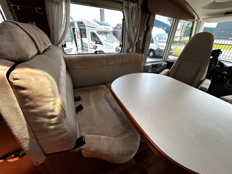 Hymer B594 Dwarsbed/Hefbed/2011/6.9M  foto: 16
