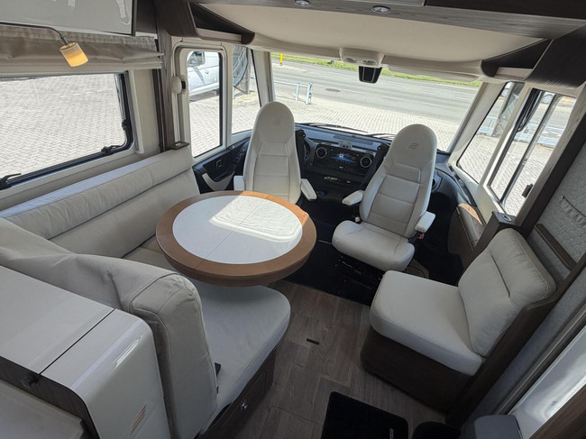 Hymer BML-I 790 Lithium Omvormer Zonnepanelen 2X Airco foto: 15