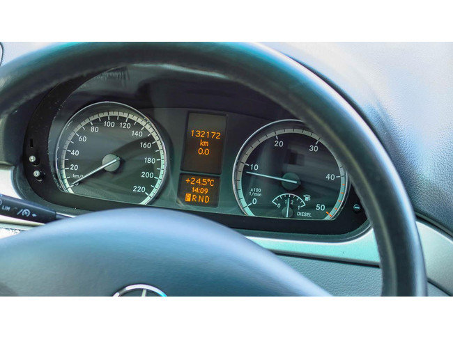 Mercedes-Benz Viano Marco Polo Automaat met slechts 132dkm foto: 4