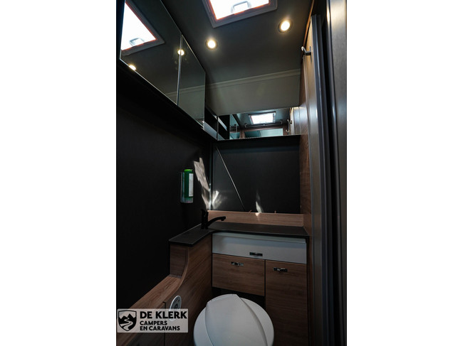 Knaus Yaseo 500 DK Inkoop Korting 5700,- stapelbed indeling foto: 13