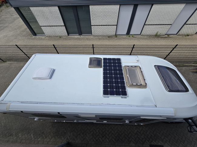 LMC T662 LMC T 662 Cruiser Comfort 160 HP CERAMIC COATING SINGLE BEDS TV SOLAR PANEL TOW BAR SWIVEL SEATS photo: 23