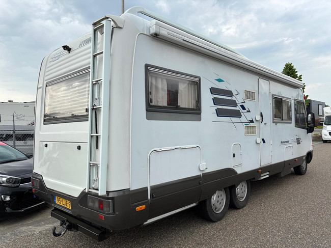 Fiat 230 Hymermobil | Integraal | Achteruitrijcamera | Trekhaak | NAVI | 2 zonnepanelen | Maxvan | Luifel | C-Rijbewijs foto: 18