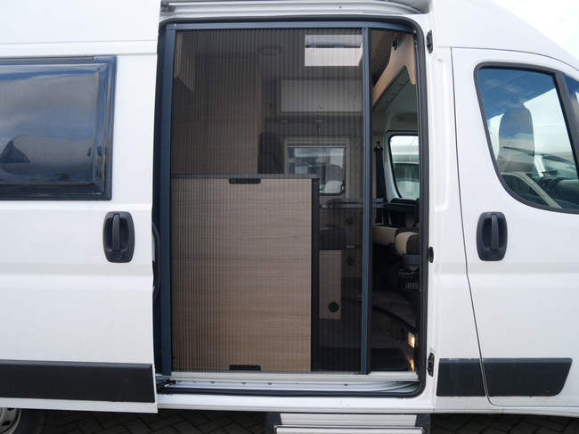 RoadCar (Pössl Groep) R540, 9-Traps Automaat, 540 Buscamper, Slaaphefdak foto: 20