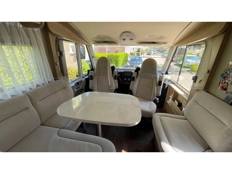 Hymer B698 CL E&P level/Klima/LPG/Akku Foto: 2