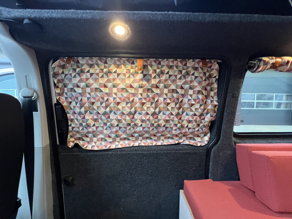 Volkswagen T6 2018 Zweifarbig Foto: 27