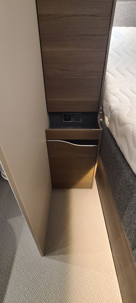 ADRIA ALPINA 663 HT foto: 11