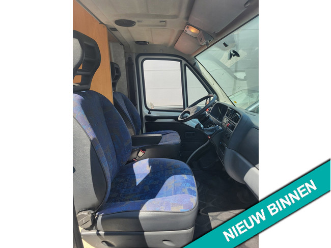 Peugeot P&Ouml;SSL BUSCAMPER Foto: 15