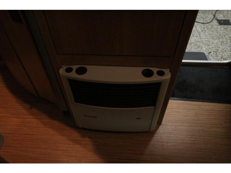 Knaus Sport 450 FU Mover + MPP, Voortent  foto: 16