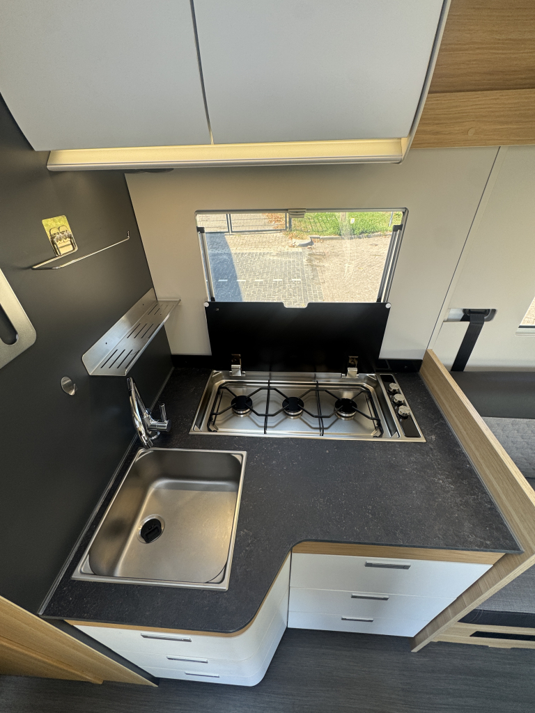 Adria Matrix 670 DC Plus foto: 12