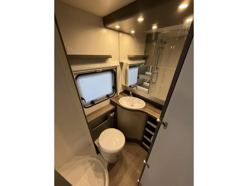 Hobby Excellent Edition 545 KMF COMPLEET  foto: 9