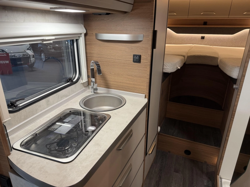 Knaus Van I 650 MEG integraal - automaat  foto: 11