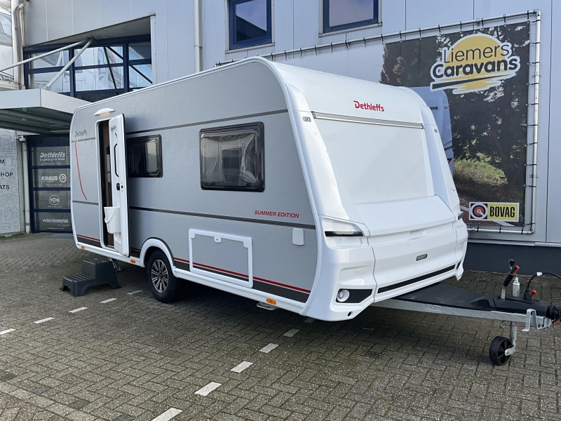 Dethleffs Summer Edition 460 EL SINGLE BEDS-XL FRIDGE photo: 1