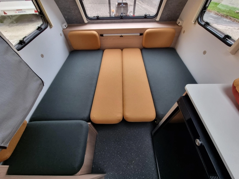 Adria Aviva Lite 360 DK Foto: 13