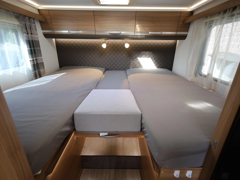 Adria Coral Axess 600 SL levelsysteem | fietsenrek  foto: 9