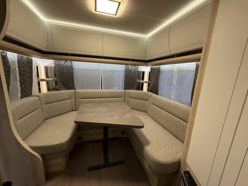 Hobby De Luxe 495 UL AANBIEDING  foto: 4